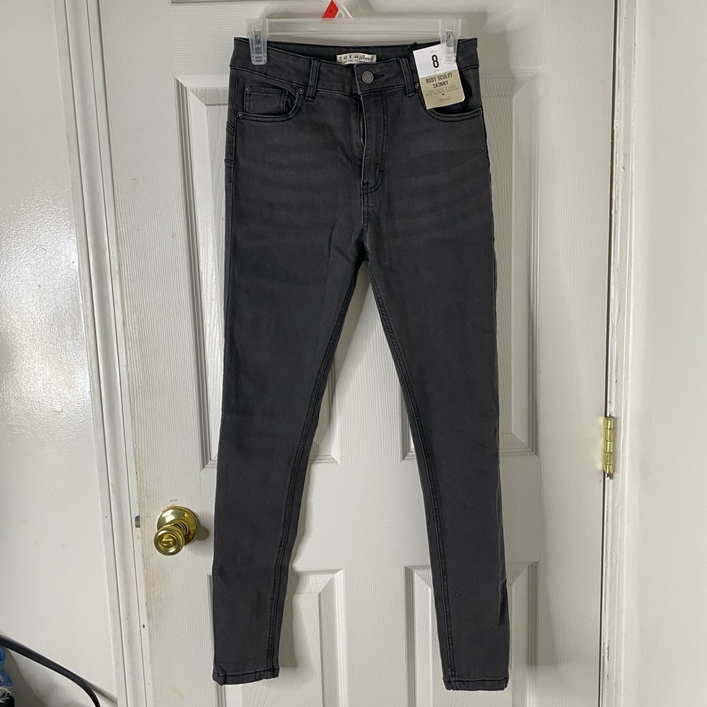 Primark Body Sculpt Skinny Jeans in Dark Grey